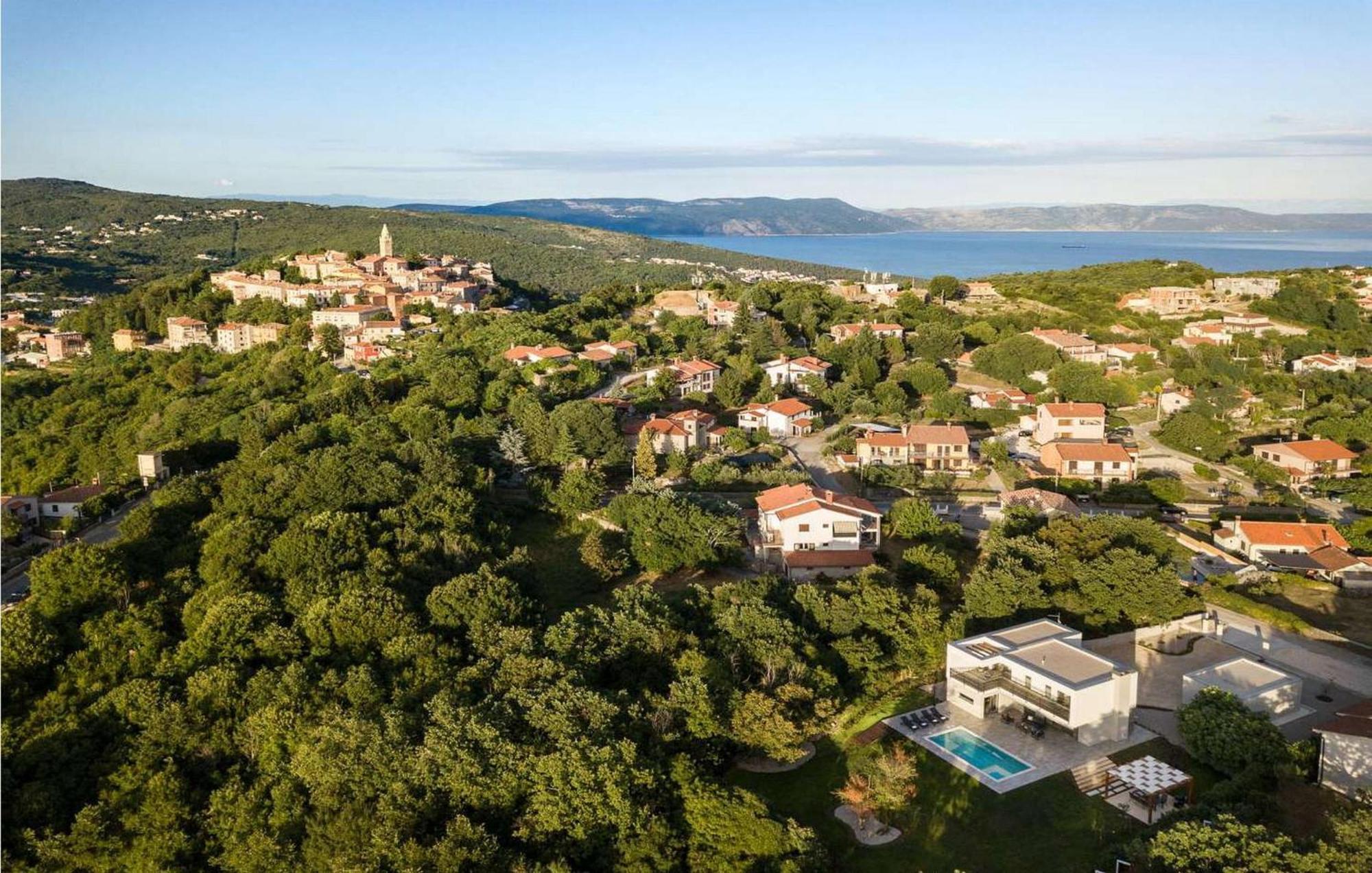 Villa Amelia لابين المظهر الخارجي الصورة